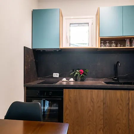 アパート Kristianna