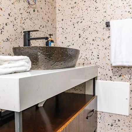 شقة Kristianna ديرمي