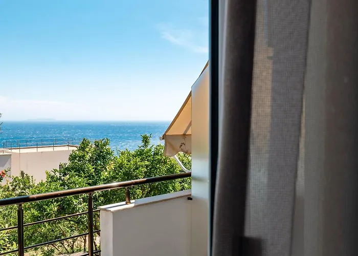 Kristianna Apartament Dhërmi